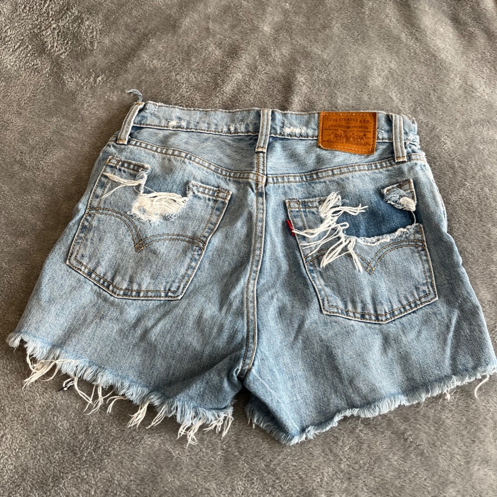 Levi's Distressed Wedgie Shorts